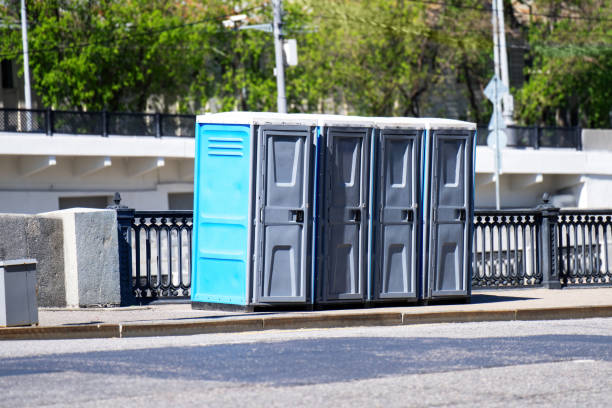 Best Restroom Trailer for Weddings in Granvle, IL